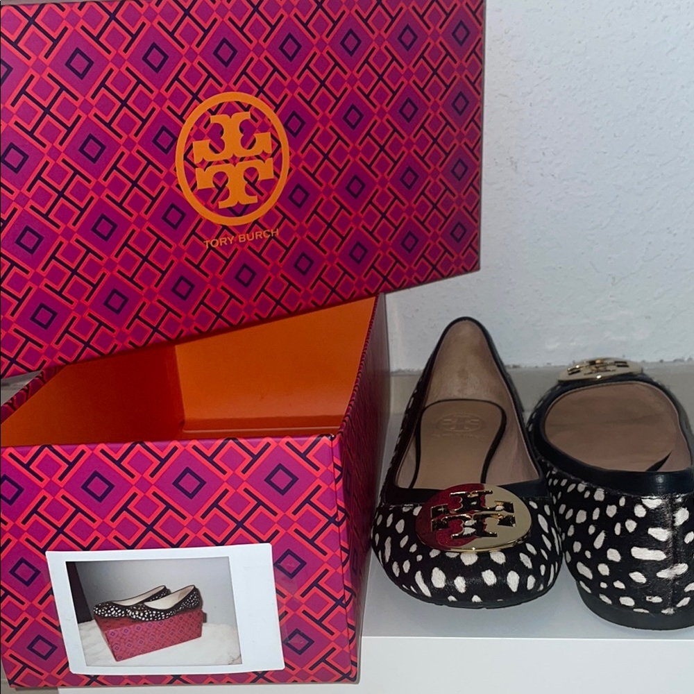 Tory Burch Black and White Flats
